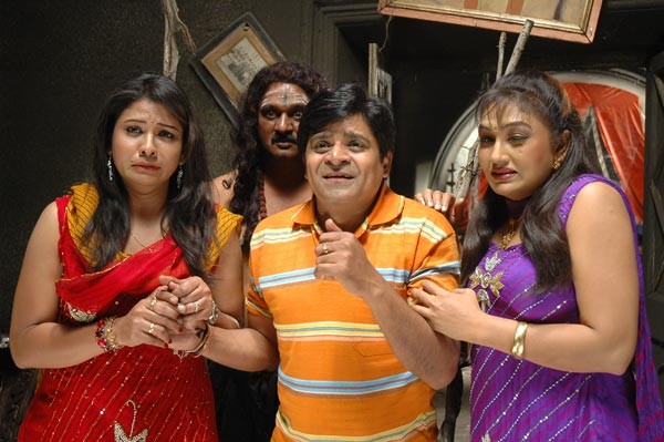 Hasini Movie Stills Kamalakar,Sandhya - 73 / 120 photos